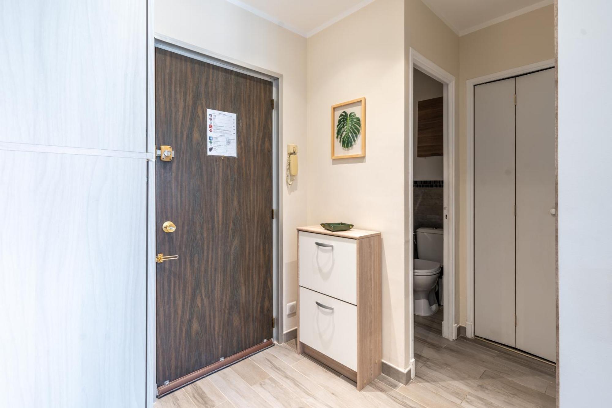 Fabuleux Appartement 2 Personnes Au Coeur De Menton, Climatise Et Proche Gares Routiere Et Sncf Экстерьер фото