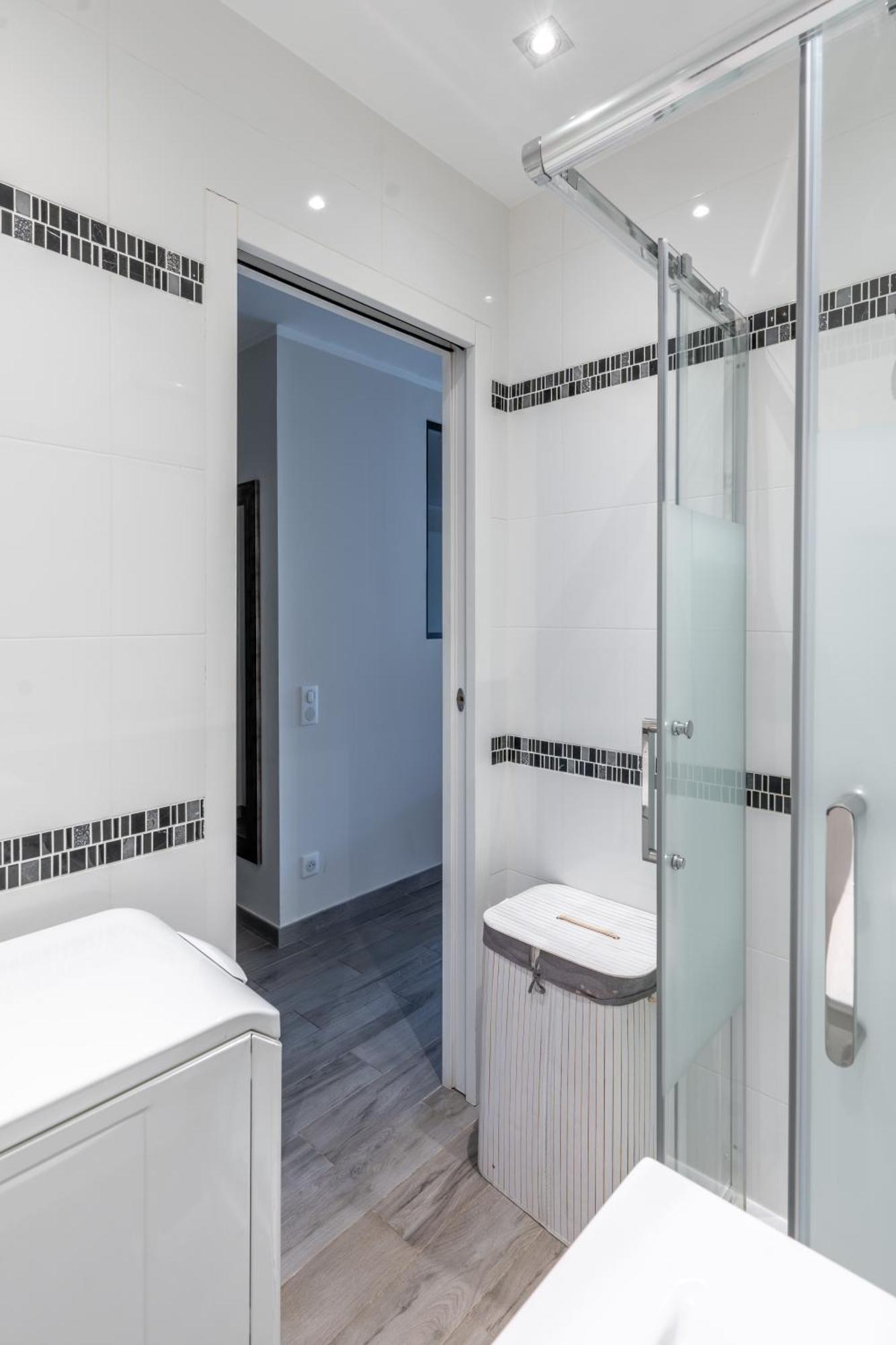 Fabuleux Appartement 2 Personnes Au Coeur De Menton, Climatise Et Proche Gares Routiere Et Sncf Экстерьер фото