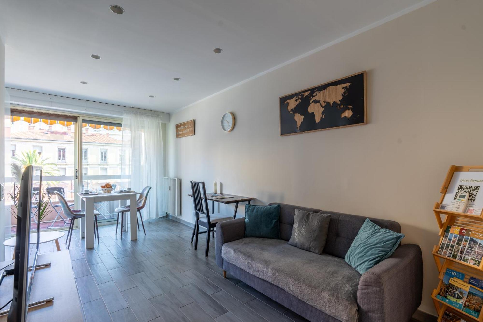 Fabuleux Appartement 2 Personnes Au Coeur De Menton, Climatise Et Proche Gares Routiere Et Sncf Экстерьер фото